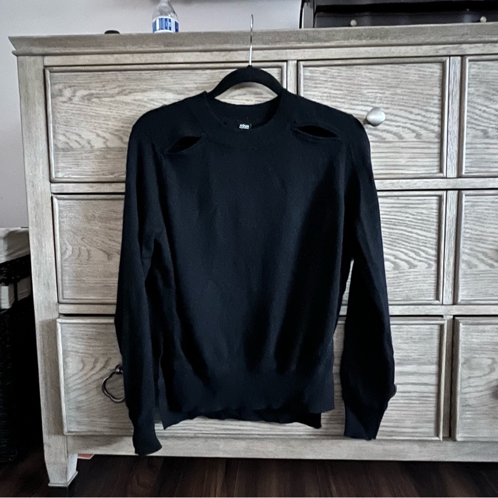 Aqua Bloomingdales 100% Cashmere Sweater Small